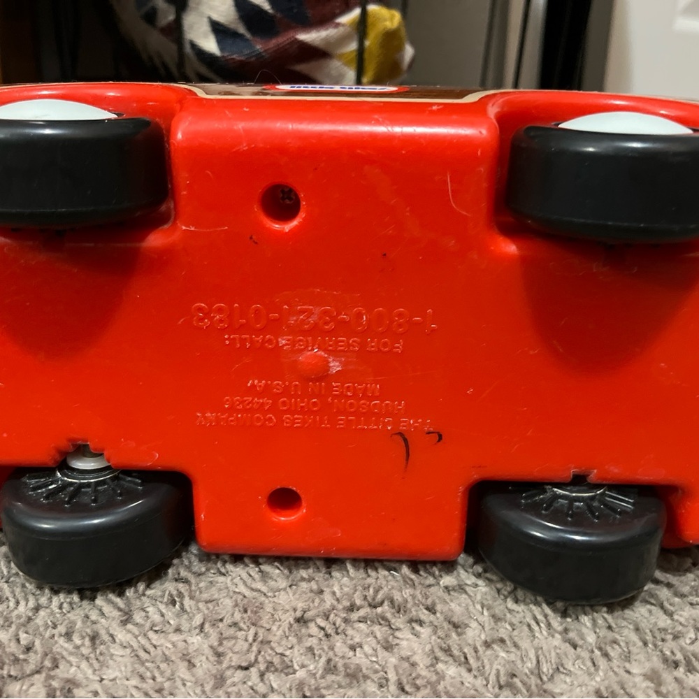 Vintage Little Tykes Red Toy Car - Picture 4 of 8